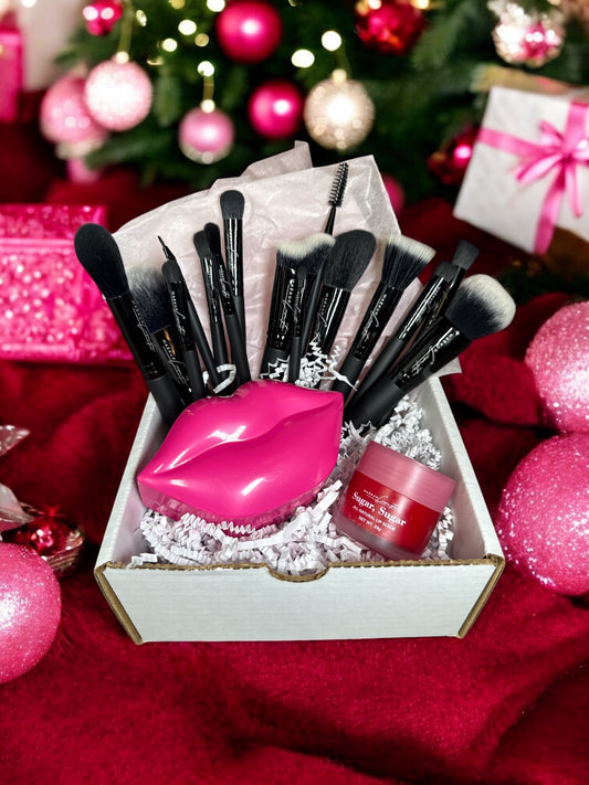 Special Trio Makeup Brush, Mask  Collagen and Lip Scrub.